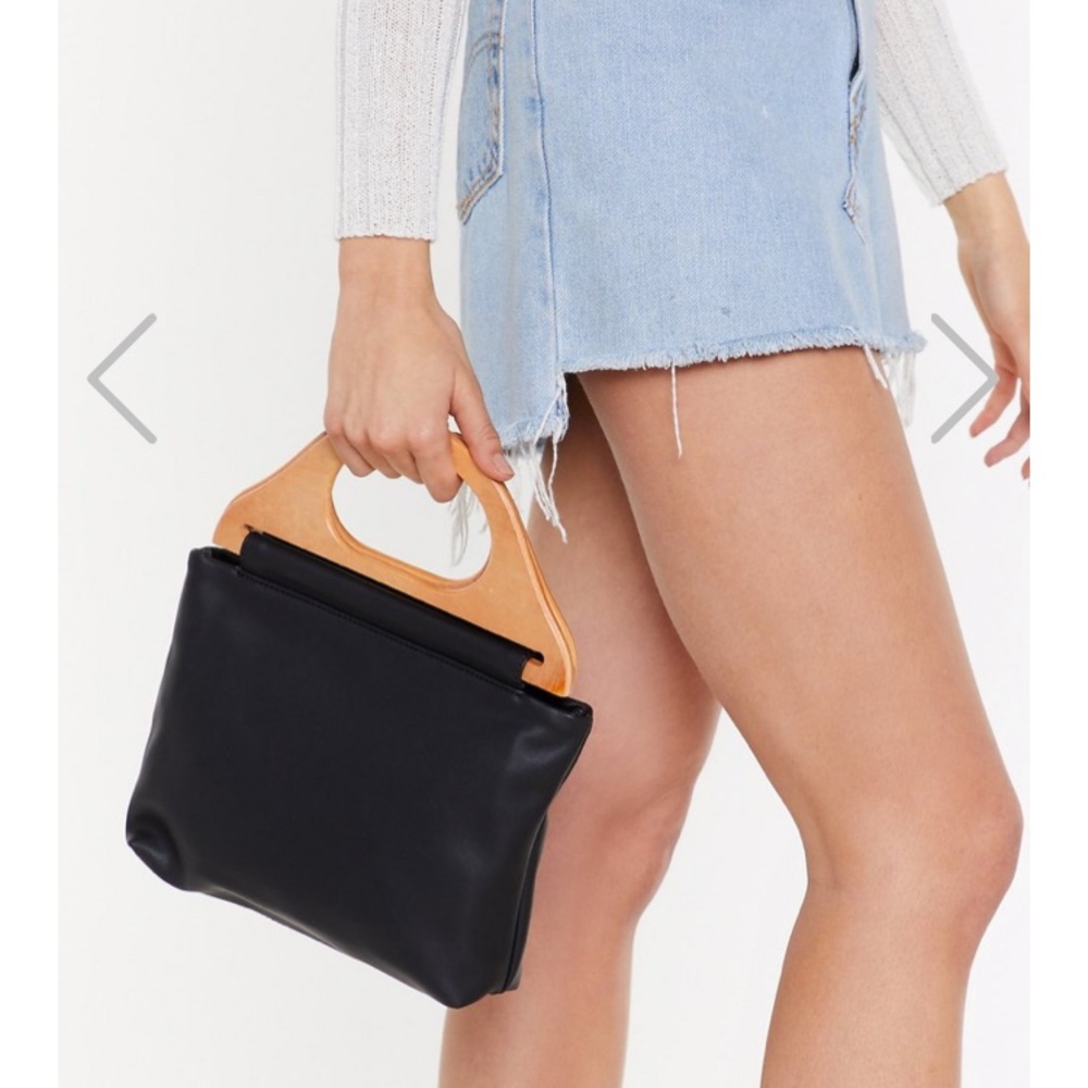 NEW Nasty Gal Black Wooden Handle Crossbody - Picture 2 of 5